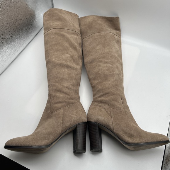 Lord & Taylor 424 Fifth Tall Suede Knee Boots,Women's SZ: 6 M,Beige,Cuff/Uncuff - Picture 7 of 16